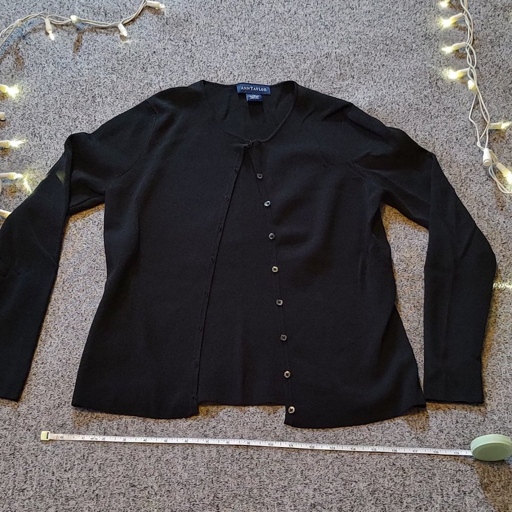 XS Black Ann Taylor Cardigan